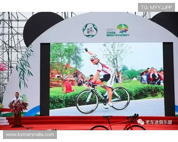 星空体育官网中心为体育迷提供的最新赛事资讯与实时播报解决方案探秘